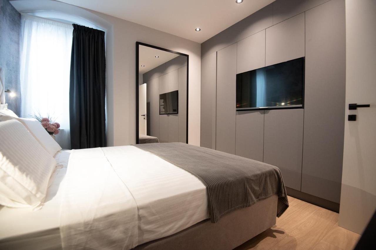 One&only Luxury Apartment